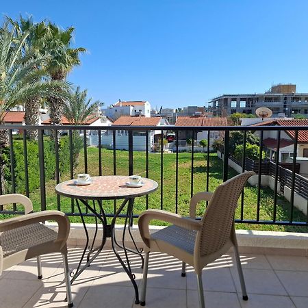 Apartment In Kato Pafos & 10 Min To Venus Beach Εξωτερικό φωτογραφία