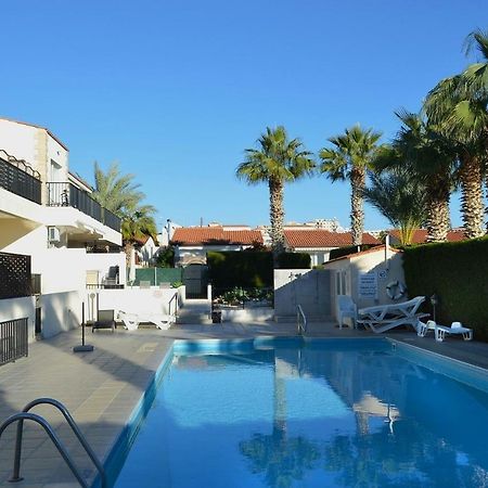 Apartment In Kato Pafos & 10 Min To Venus Beach Εξωτερικό φωτογραφία